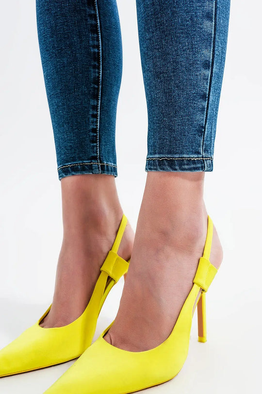 High waisted skinny jeans in mid blue