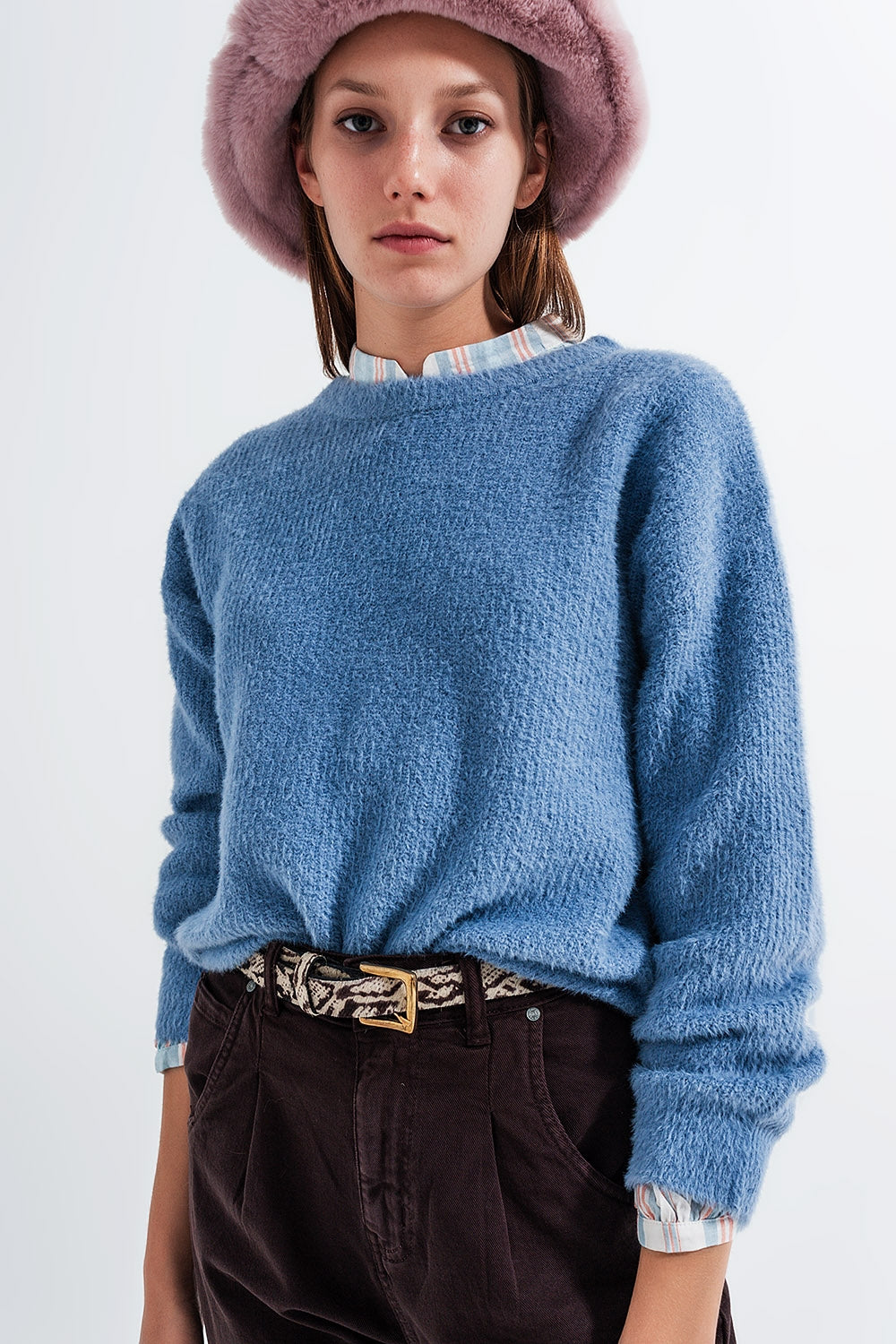 Crew neck jumper in rib with fluffy yarn in blue