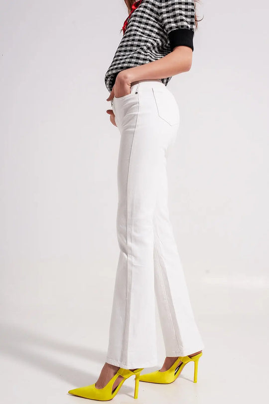 Flared jeans in white - Colored Jeans