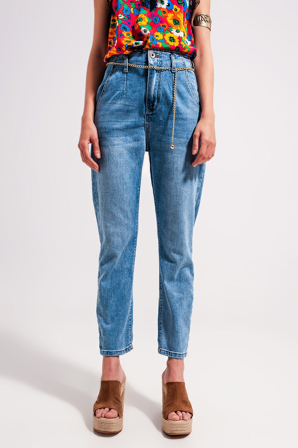High rise straight leg belt detail jeans in light wash