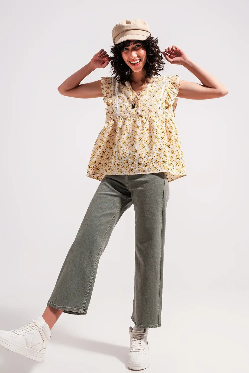 Ruffle detail blouse in yellow - Tops