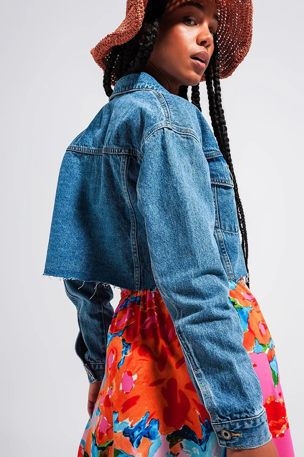 Cropped denim jacket with raw hem in mid wash - Jackets