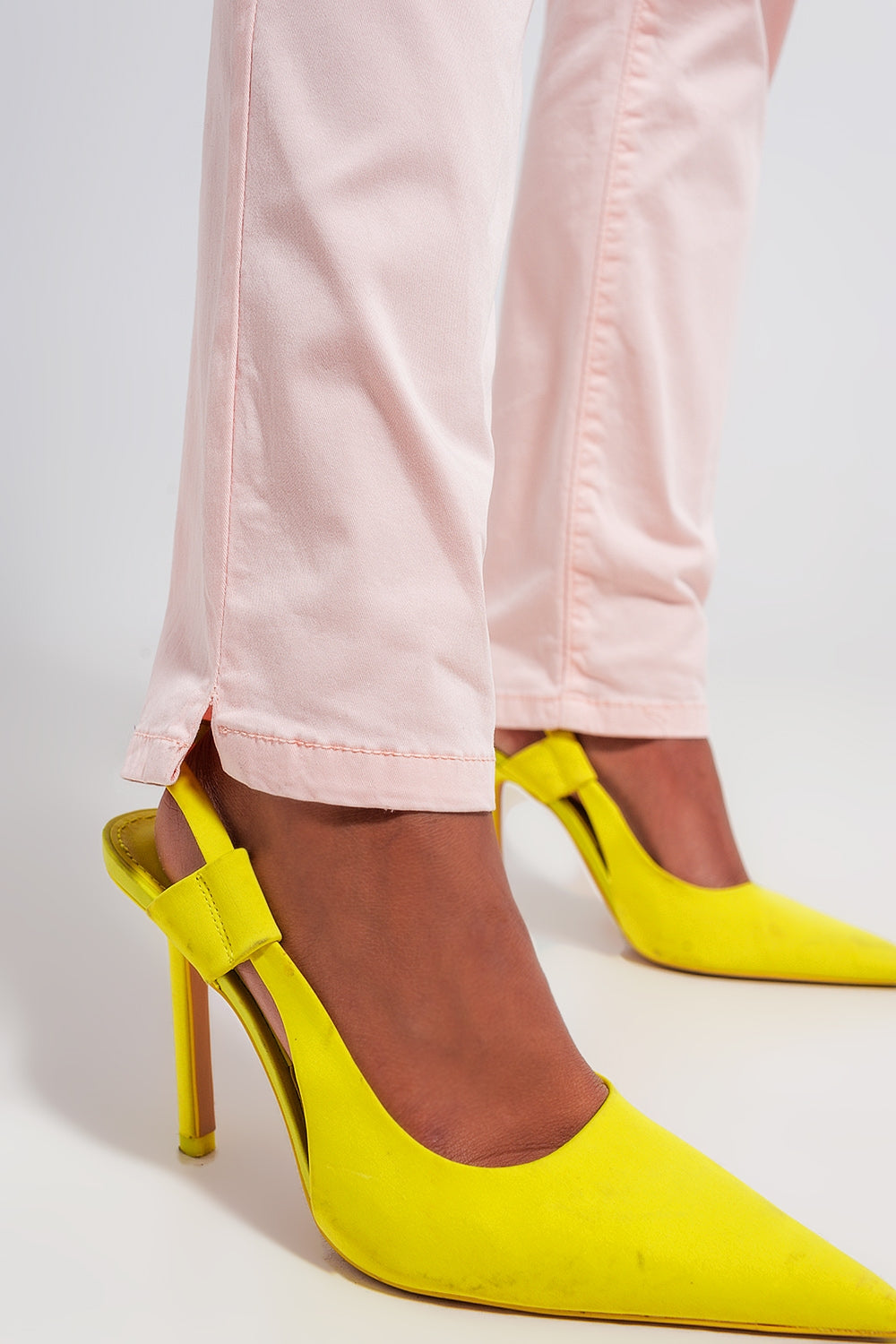 Cotton blend pants in pink