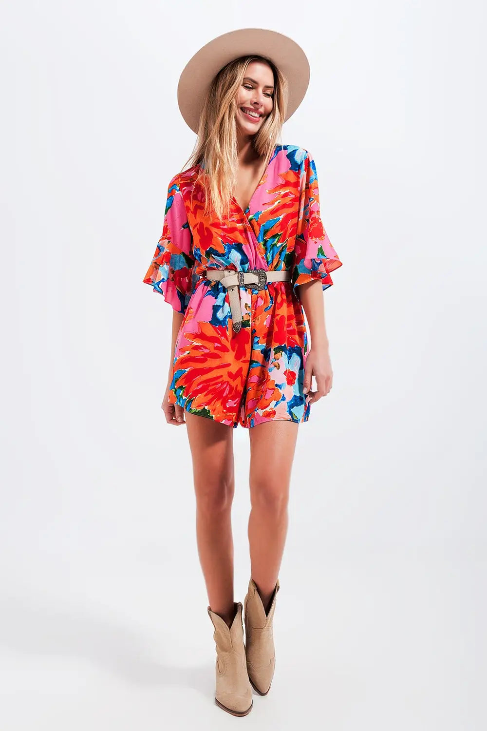 Wrap playsuit in floral - Dresses