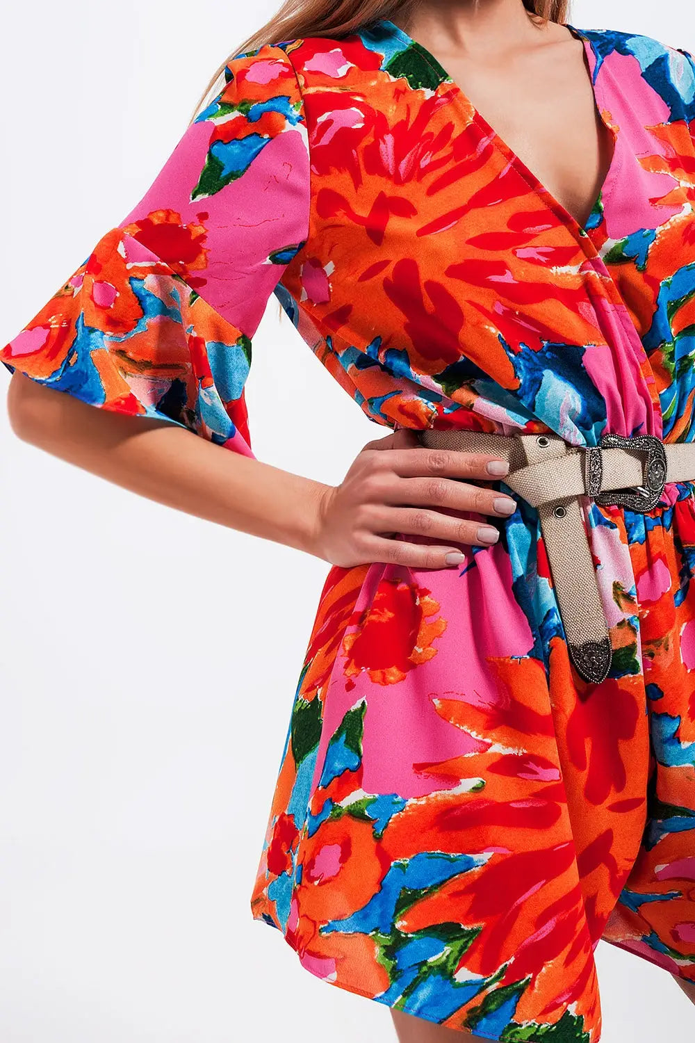 Wrap playsuit in floral - Dresses