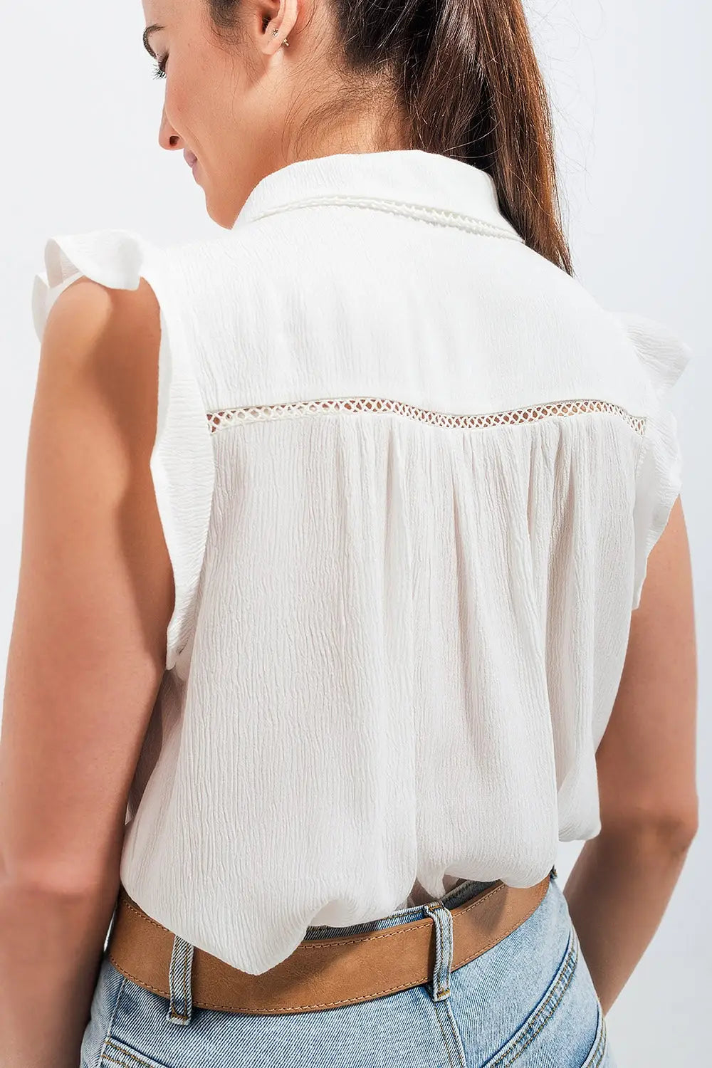 Blouse with frill sleeve in white - Shirts