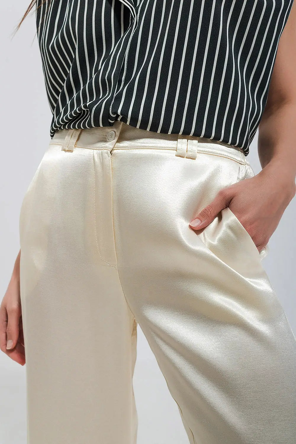 Satin wide leg suit Pants in cream - Pants