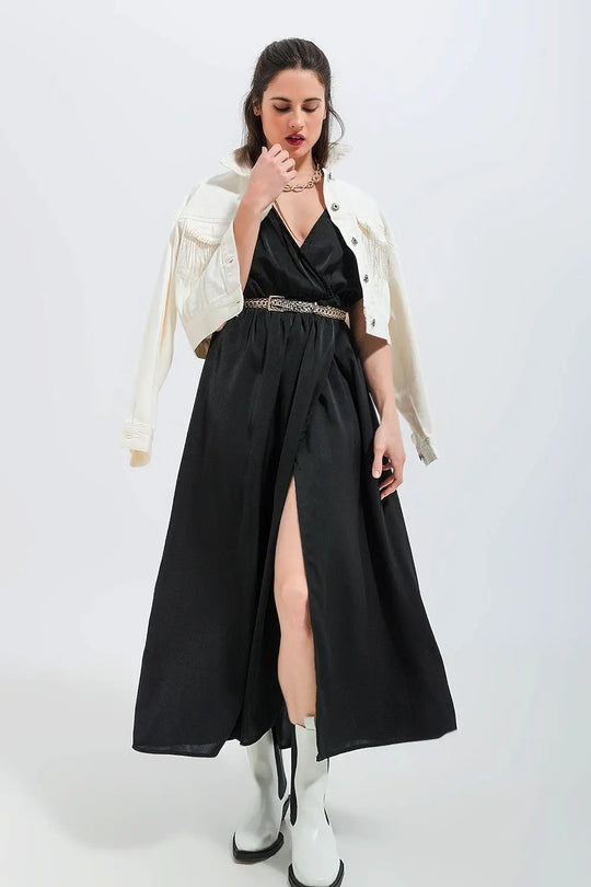 Short sleeve satin maxi dress in black - Dresses