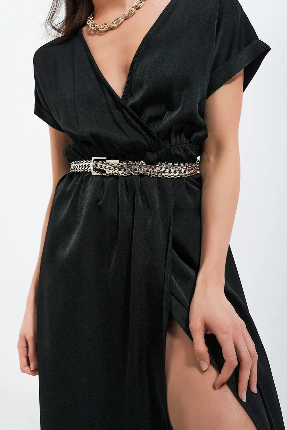 Short sleeve satin maxi dress in black - Dresses