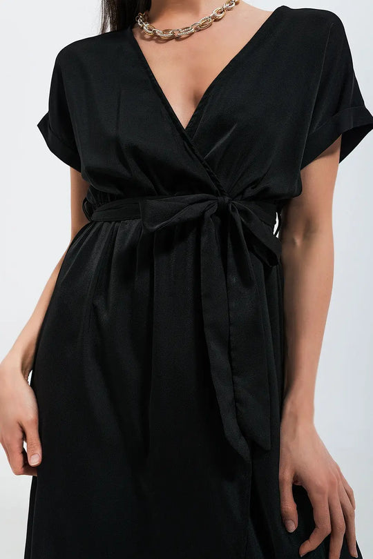 Short sleeve satin maxi dress in black - Dresses