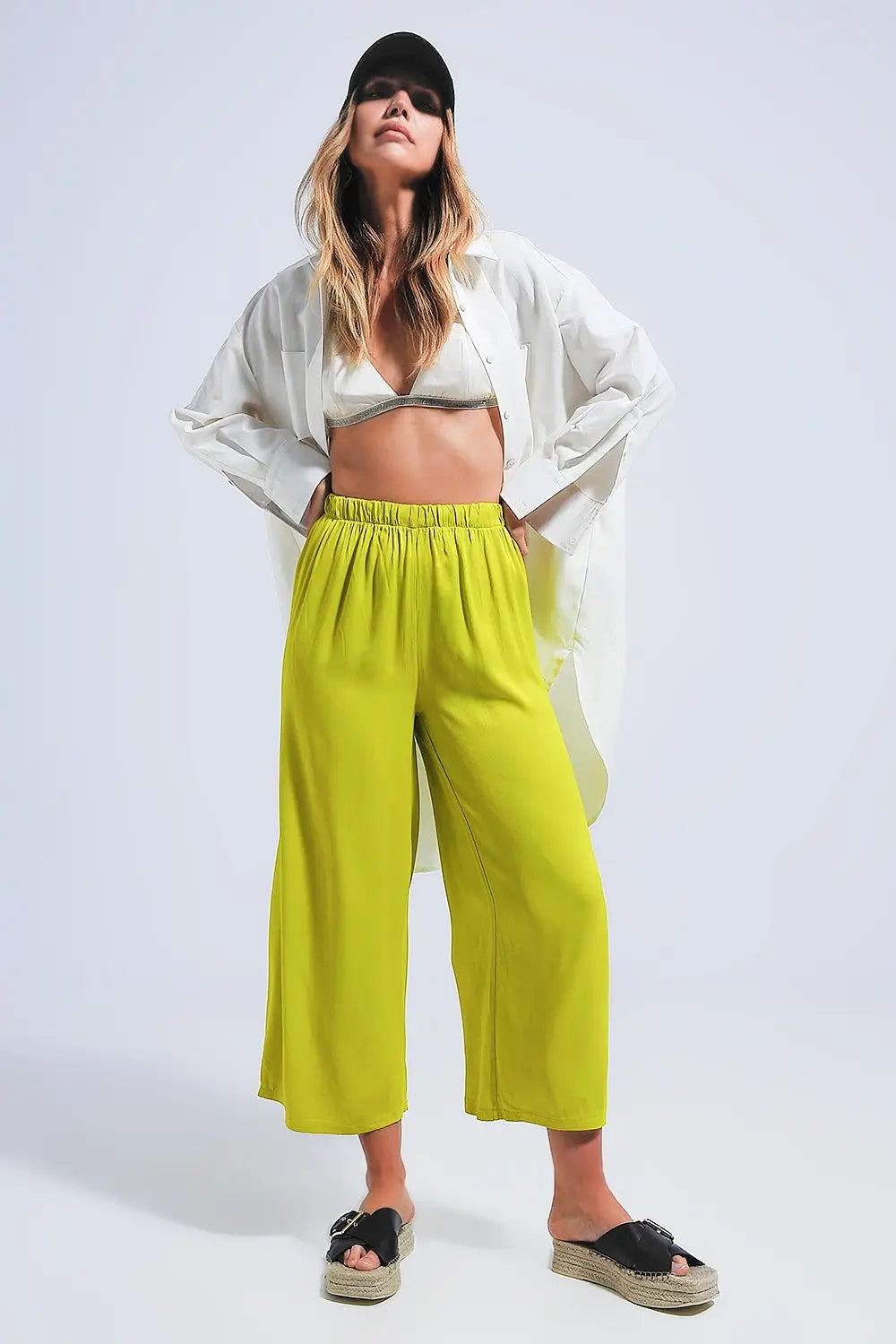 Satin wide leg pants in green - Pants