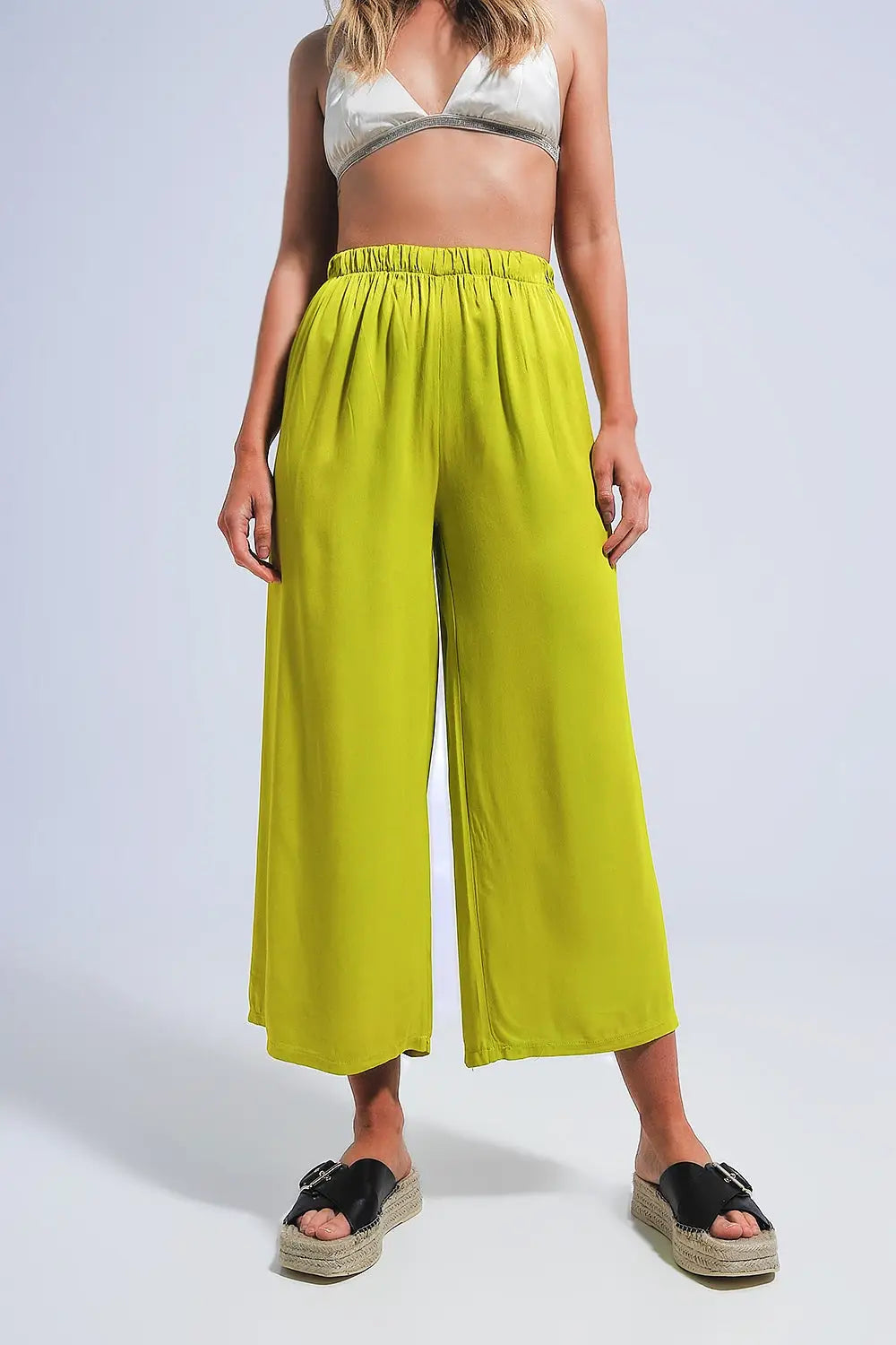 Satin wide leg pants in green - Pants