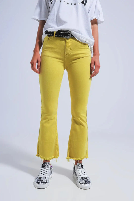 Straight Pants in yellow with wide ankles - Colored Jeans