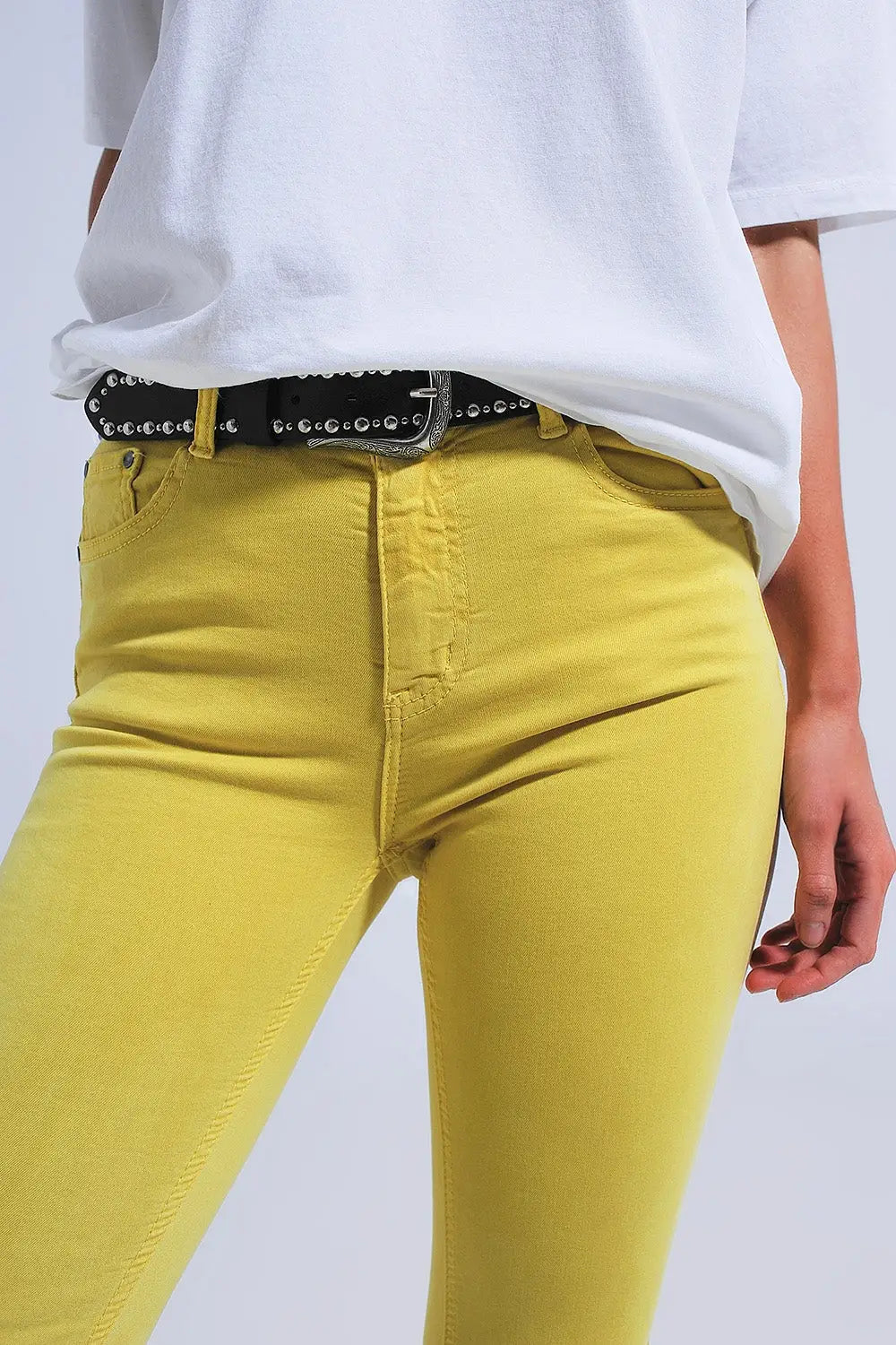 Straight Pants in yellow with wide ankles - Colored Jeans