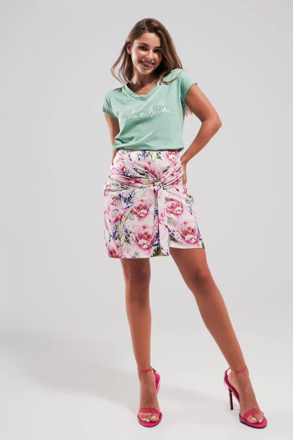 Mini skirt with knot front in pink rose print - Skirts