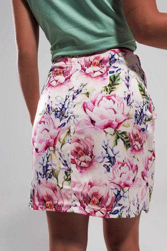 Mini skirt with knot front in pink rose print - Skirts