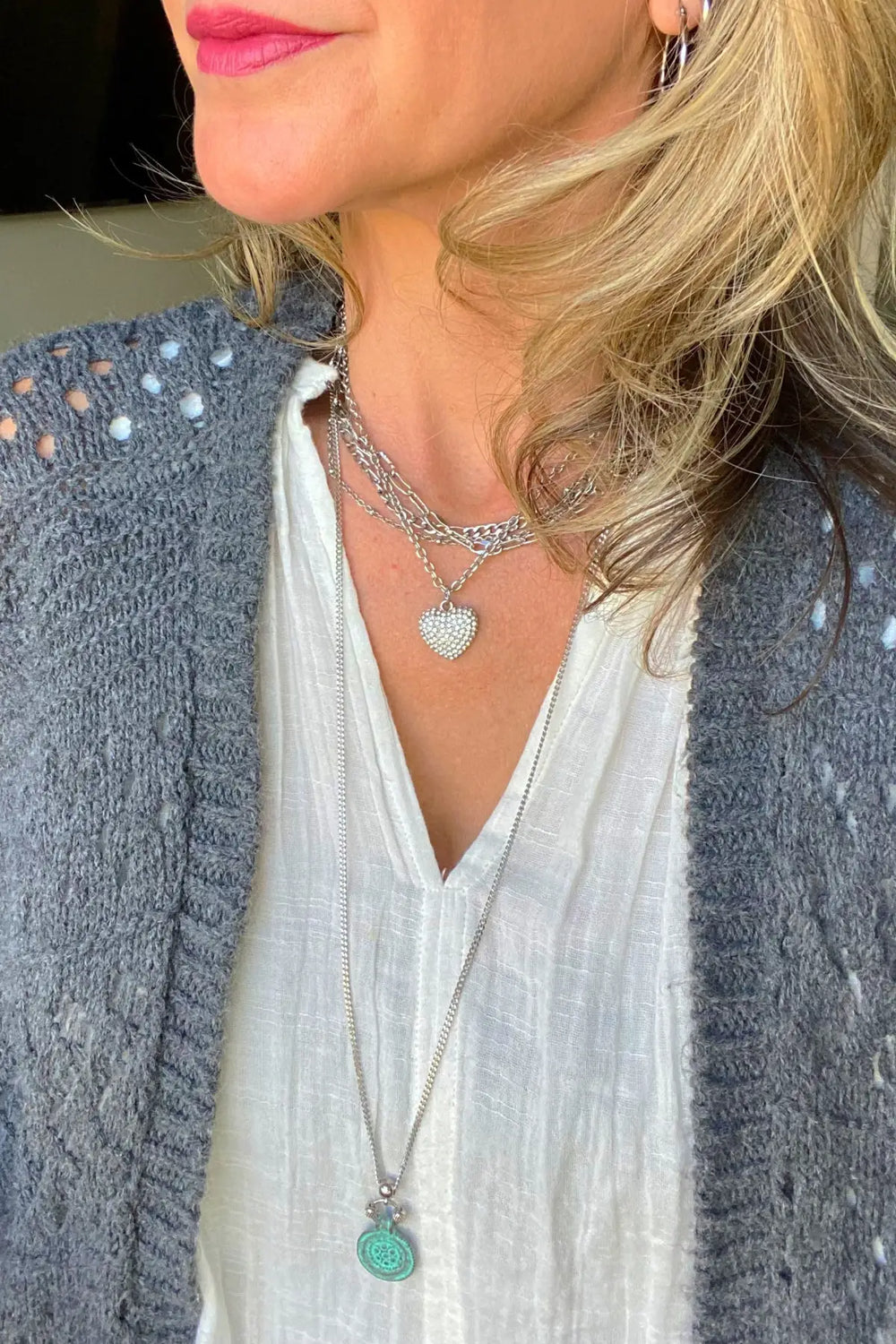 MULTI CHAIN NECKLACE