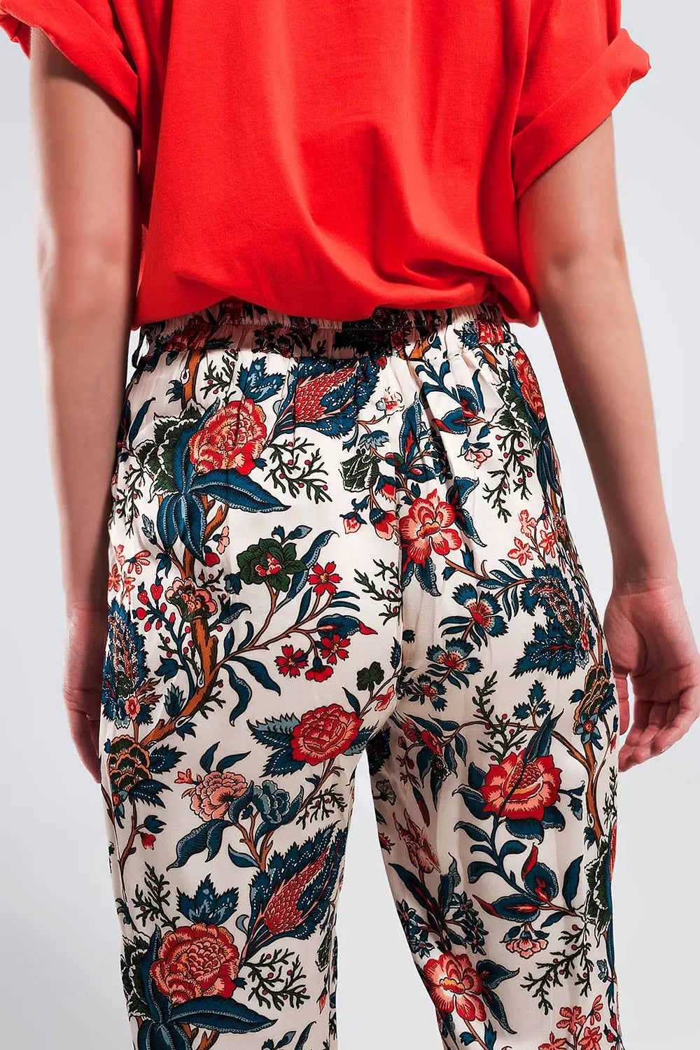 Wide leg pants in beige paisley floral - Pants