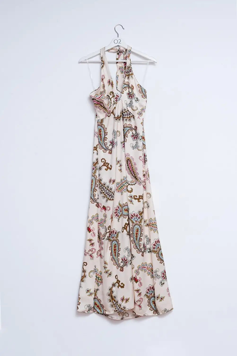 Halter neck maxi dress in paisley print - Dresses