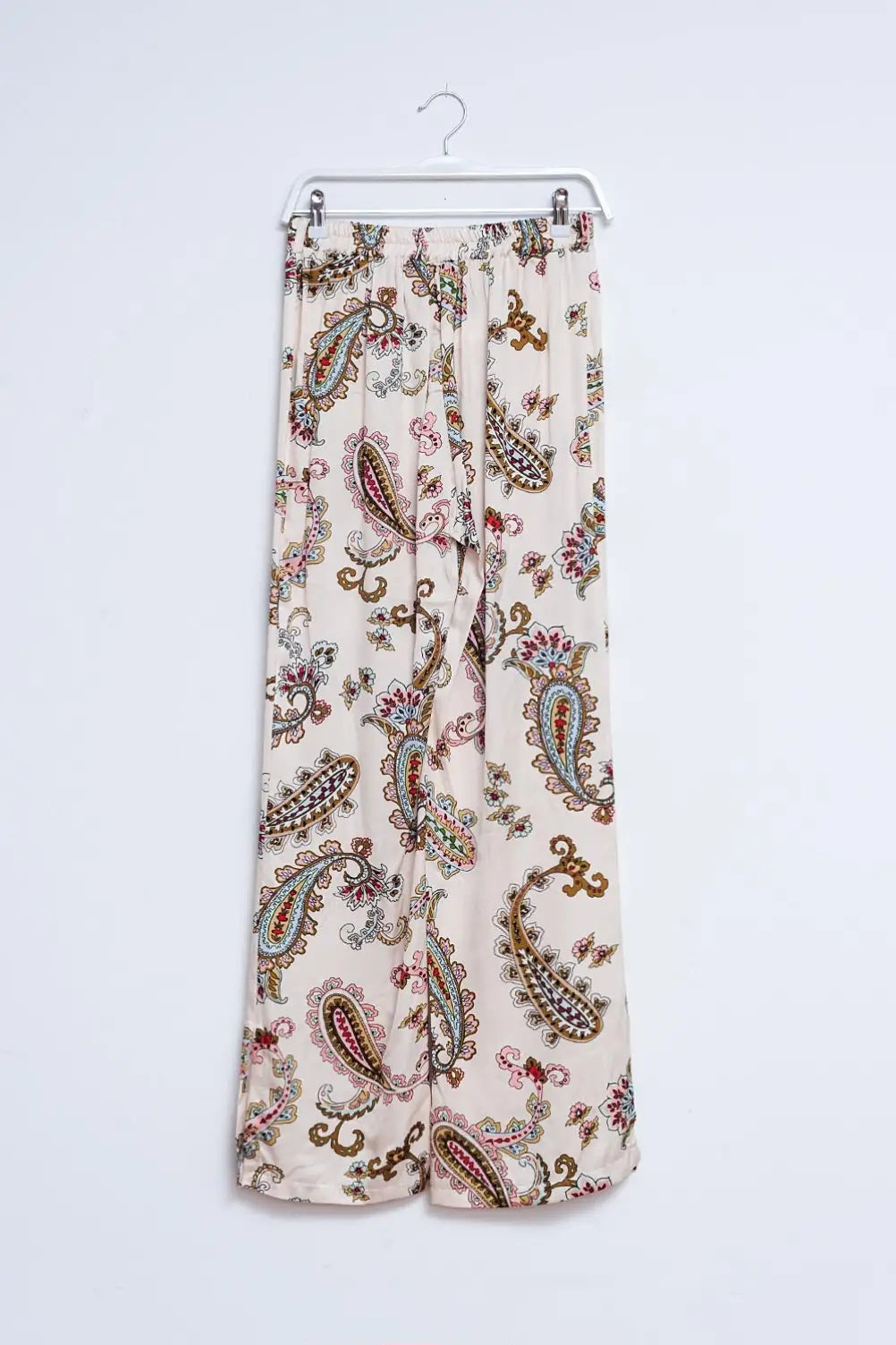 Wide leg pants in paisley floral - Pants