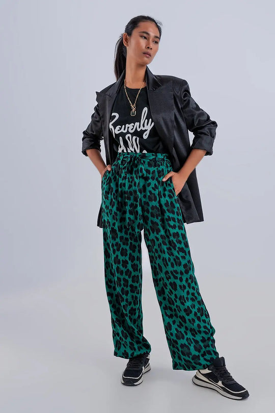 Wide leg pants in green leopard print - Pants