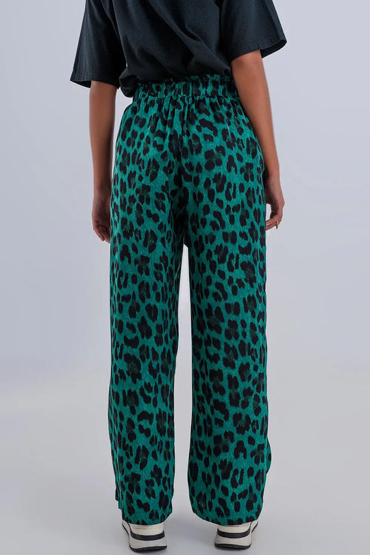 Wide leg pants in green leopard print - Pants