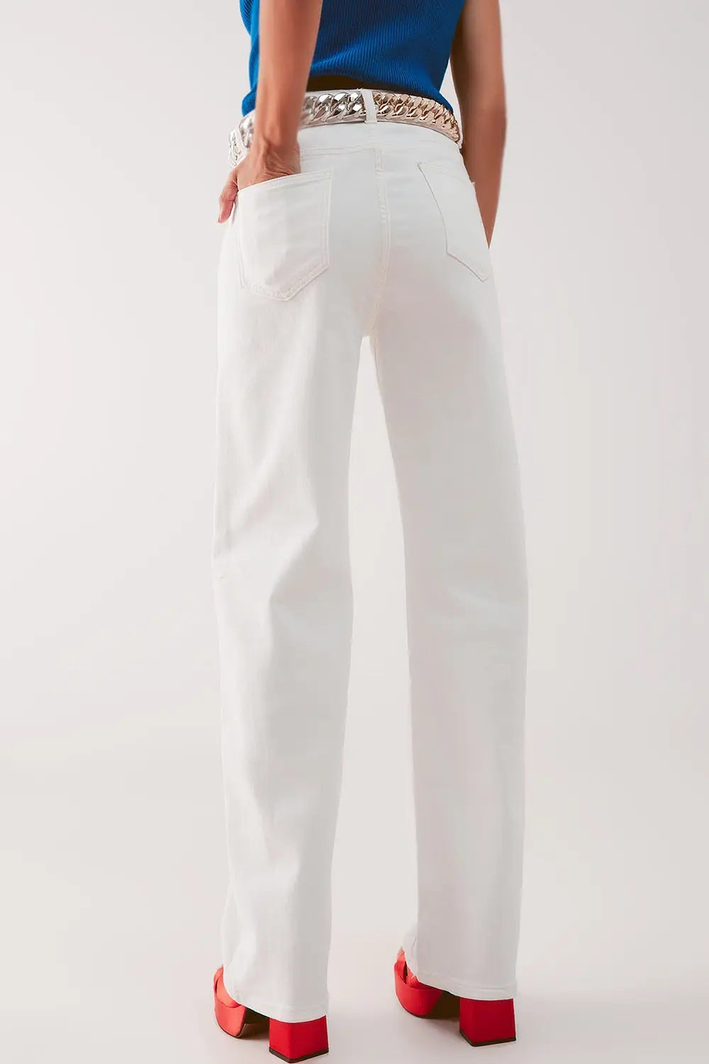 High rise slouchy mom jeans in cream - Colored Jeans