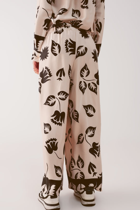 Elasticated super wide leg pants in creme