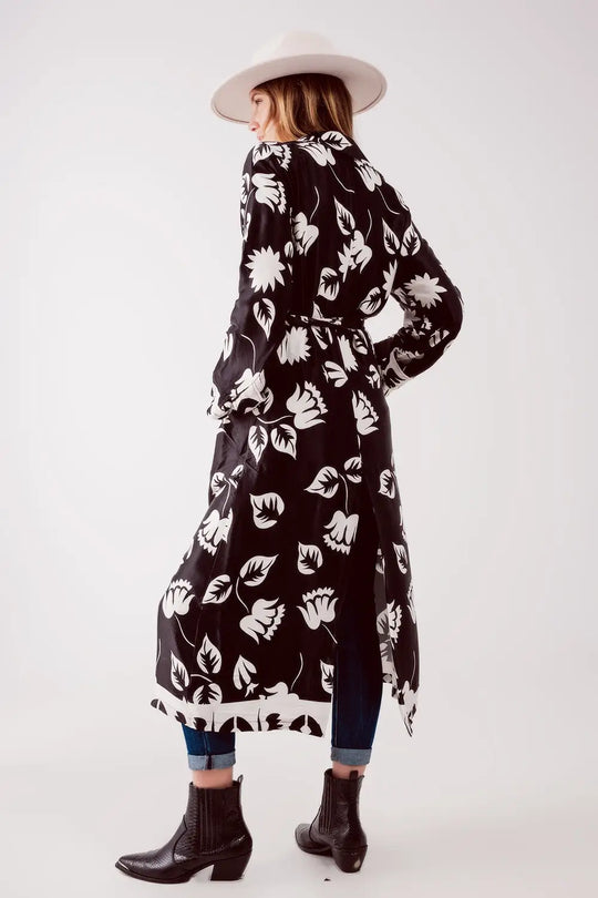 Longline printed blazer in black - Jackets