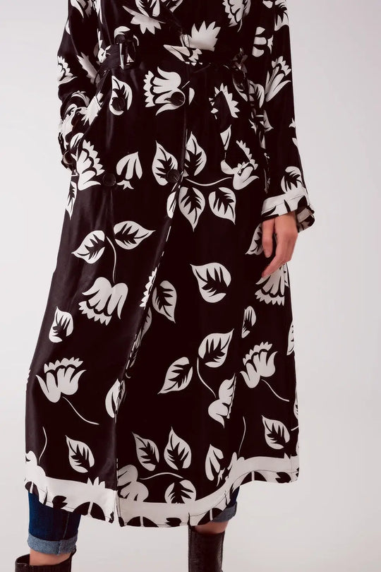 Longline printed blazer in black - Jackets
