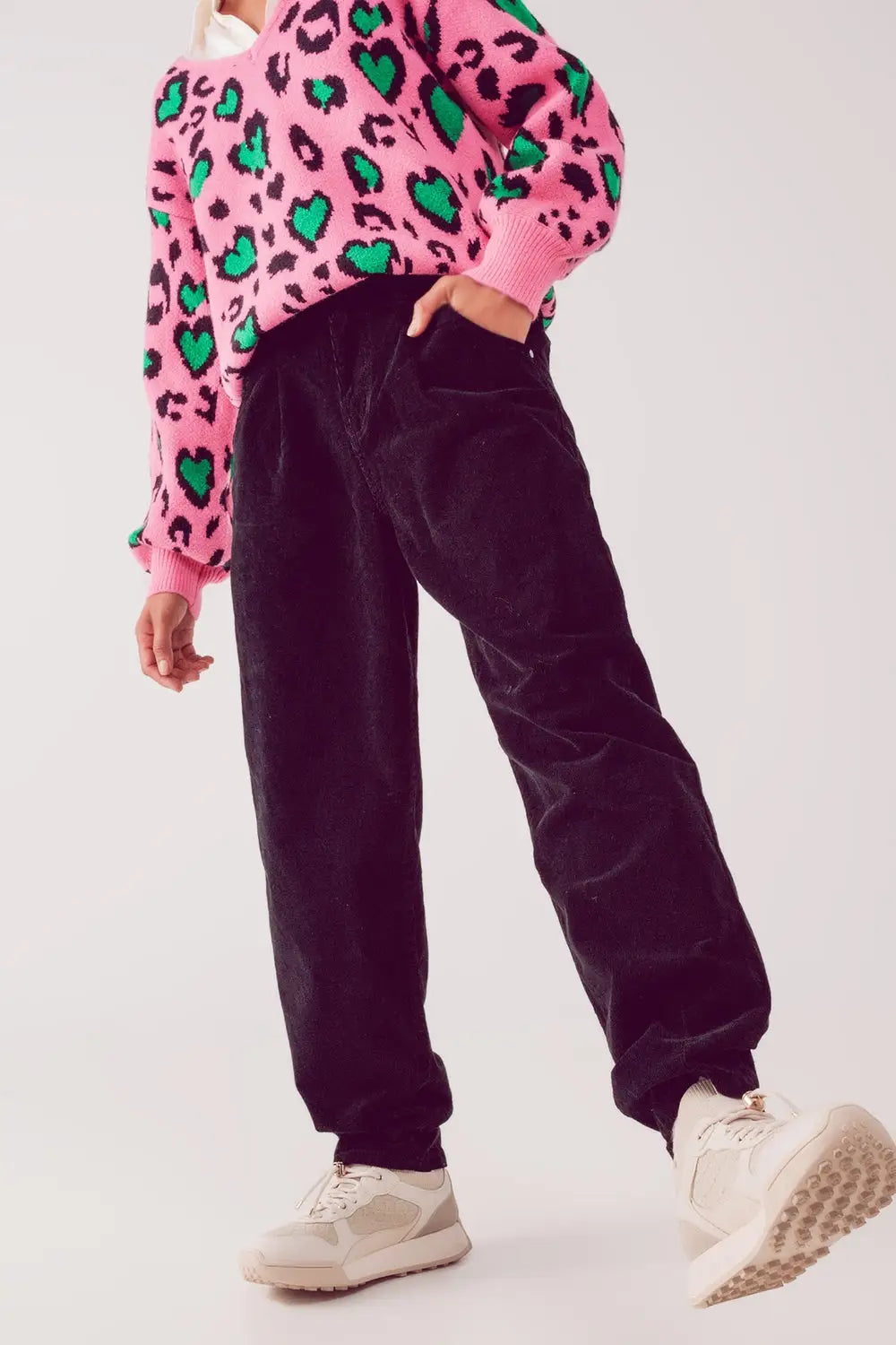 High rise slouchy mom pants in black cord - Pants