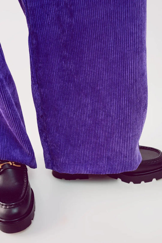 High rise straight leg pants in purple cord - Pants