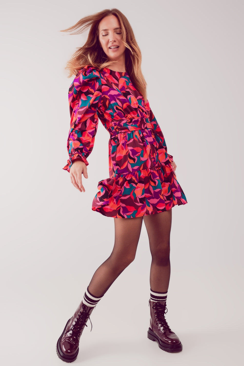 Puff sleeve mini dress in fuchsia