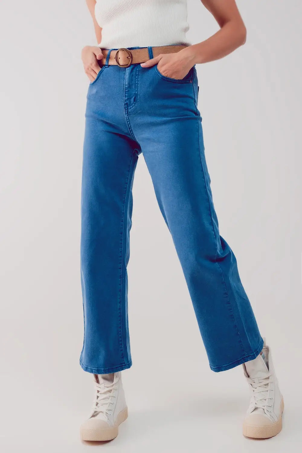 Cropped wide leg jeans in blue - Colored Jeans
