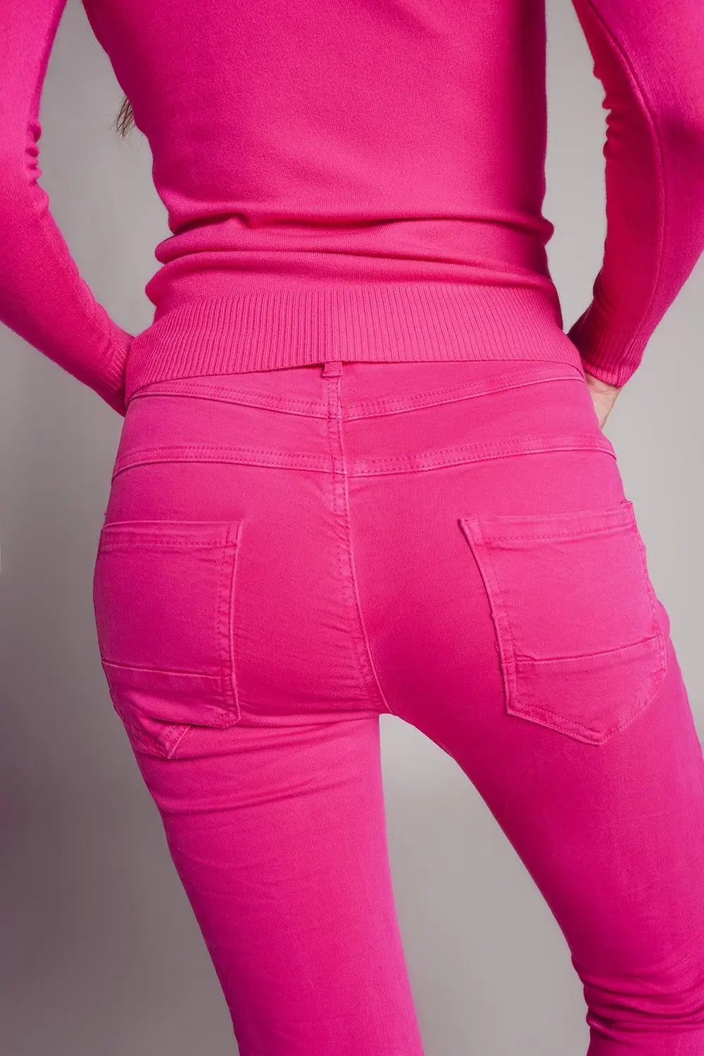 Exposed buttons skinny jeans in fuchsia - Colored Jeans