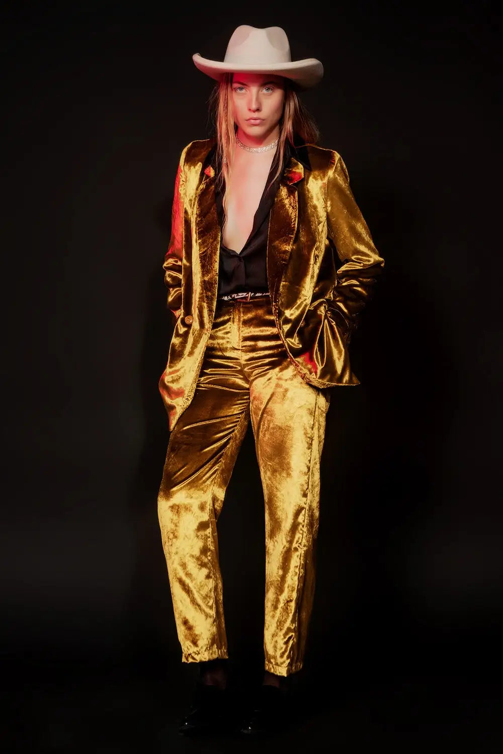 Straight leg velvet pants in lime - Pants