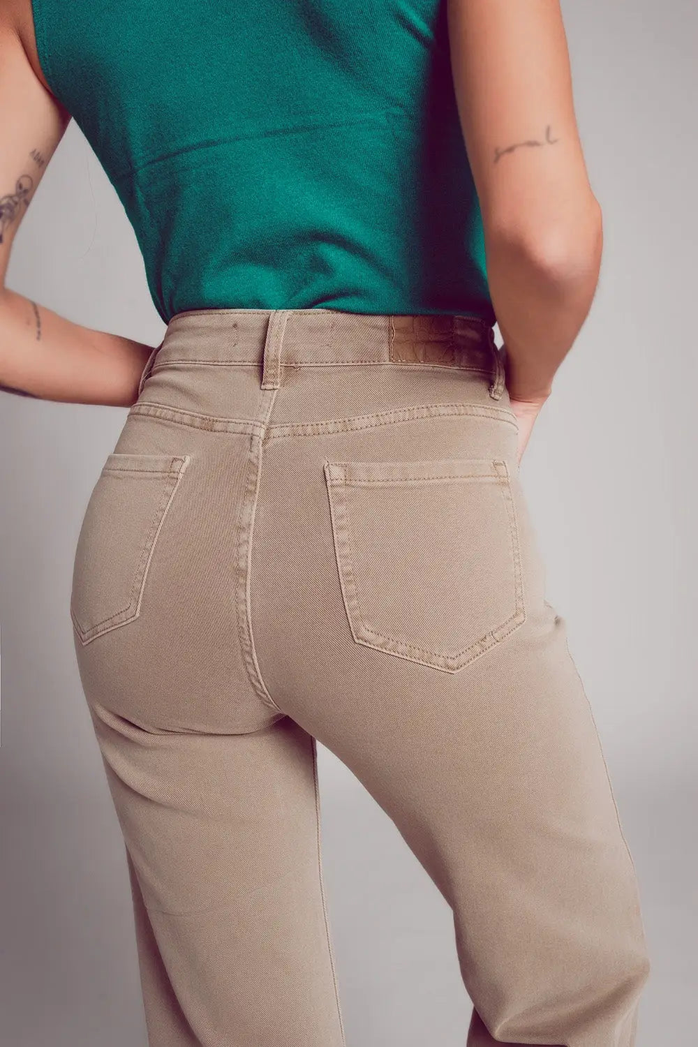 Cropped wide leg jeans in beige color - Colored Jeans
