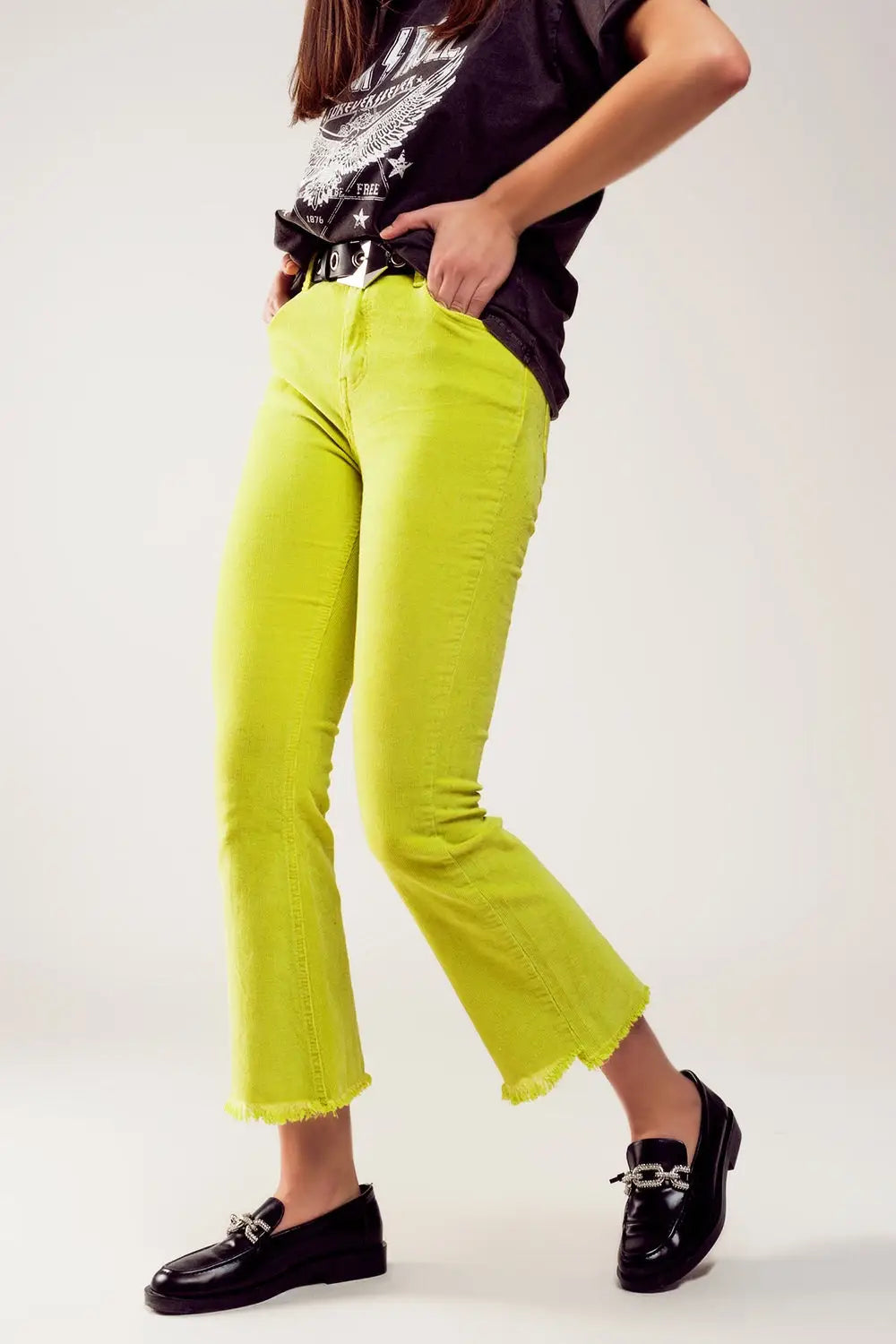 Flare corduroy pants in lime green - Colored Jeans