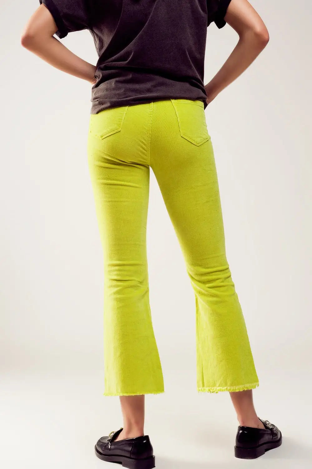 Flare corduroy pants in lime green - Colored Jeans