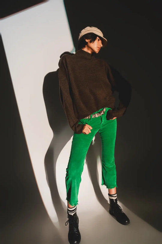 Flare corduroy pants in bold green - Colored Jeans