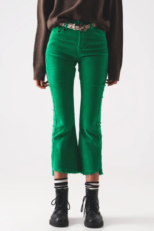 Flare corduroy pants in bold green - Colored Jeans