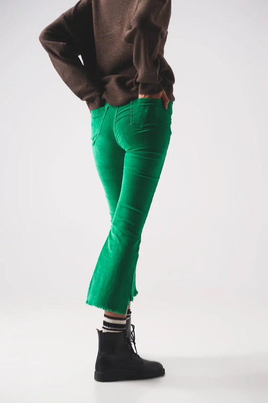 Flare corduroy pants in bold green - Colored Jeans