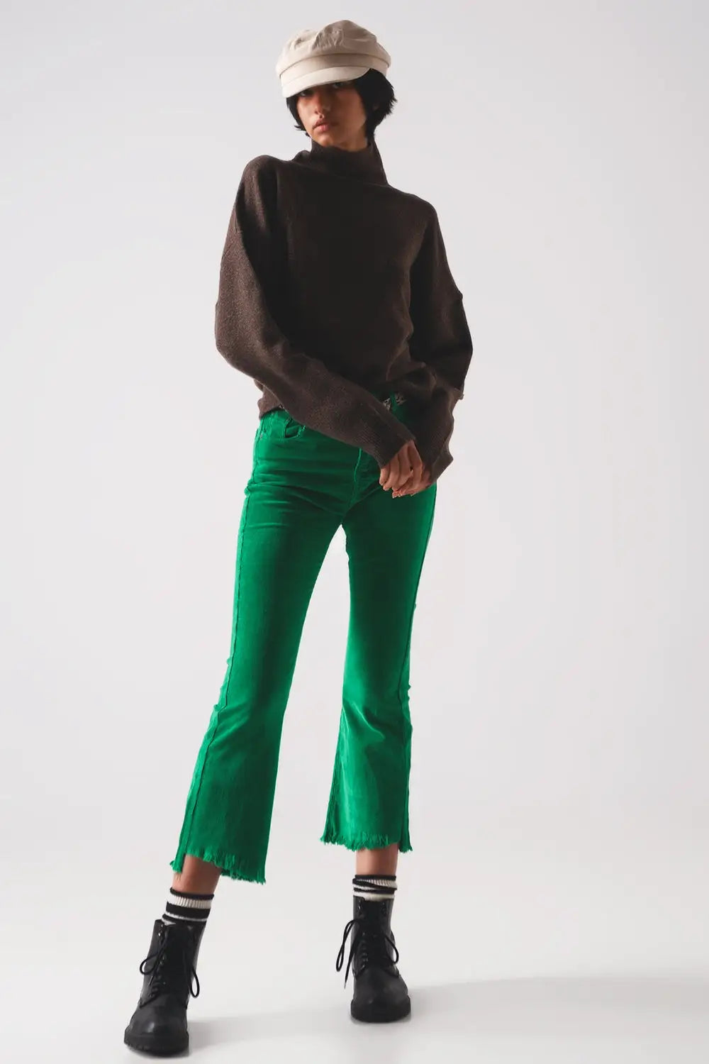 Flare corduroy pants in bold green - Colored Jeans