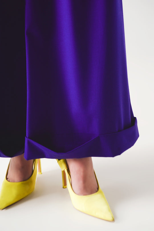 Pleated wide leg pants in purple