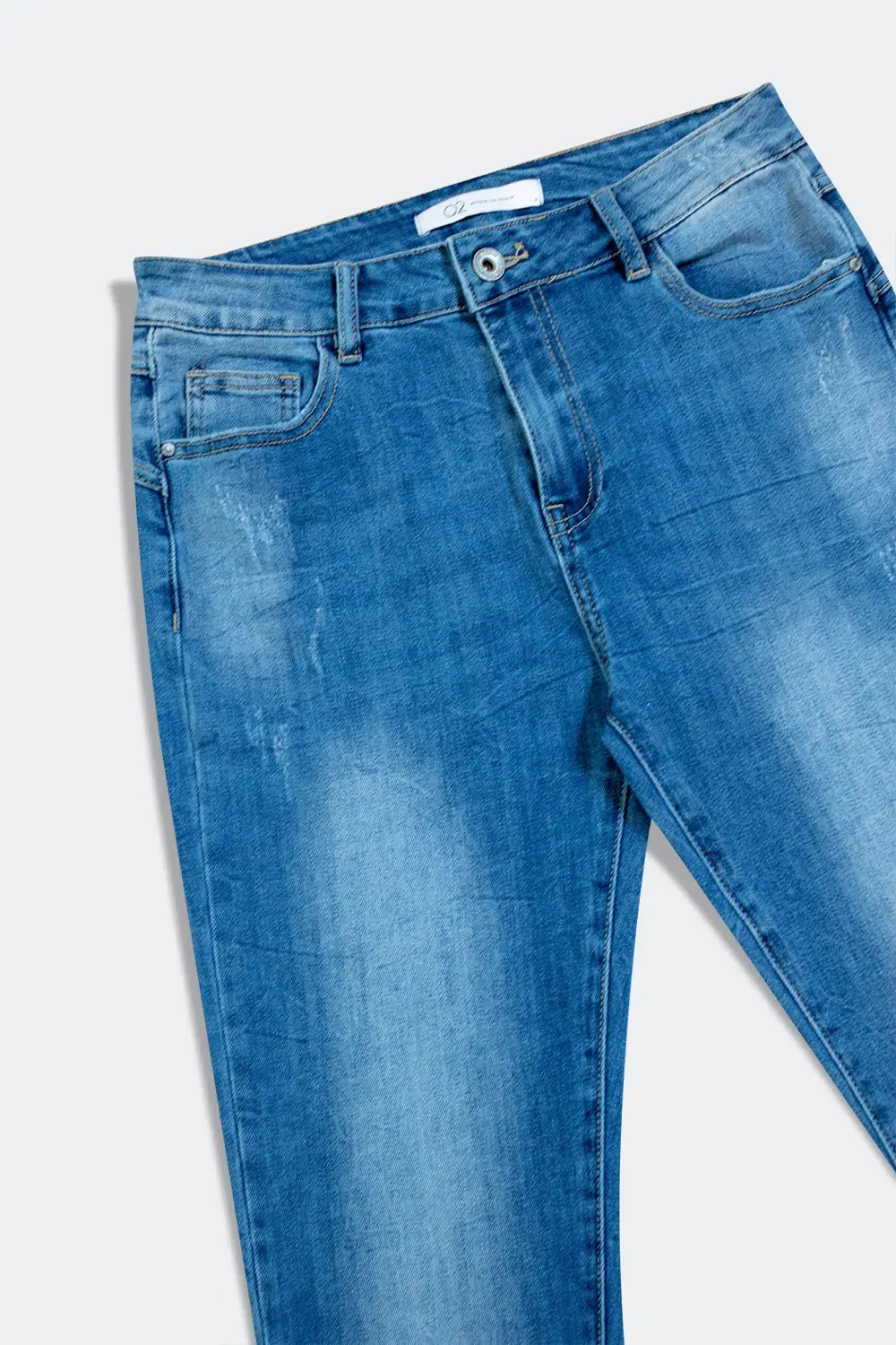 High rise cigarette jeans in midwash