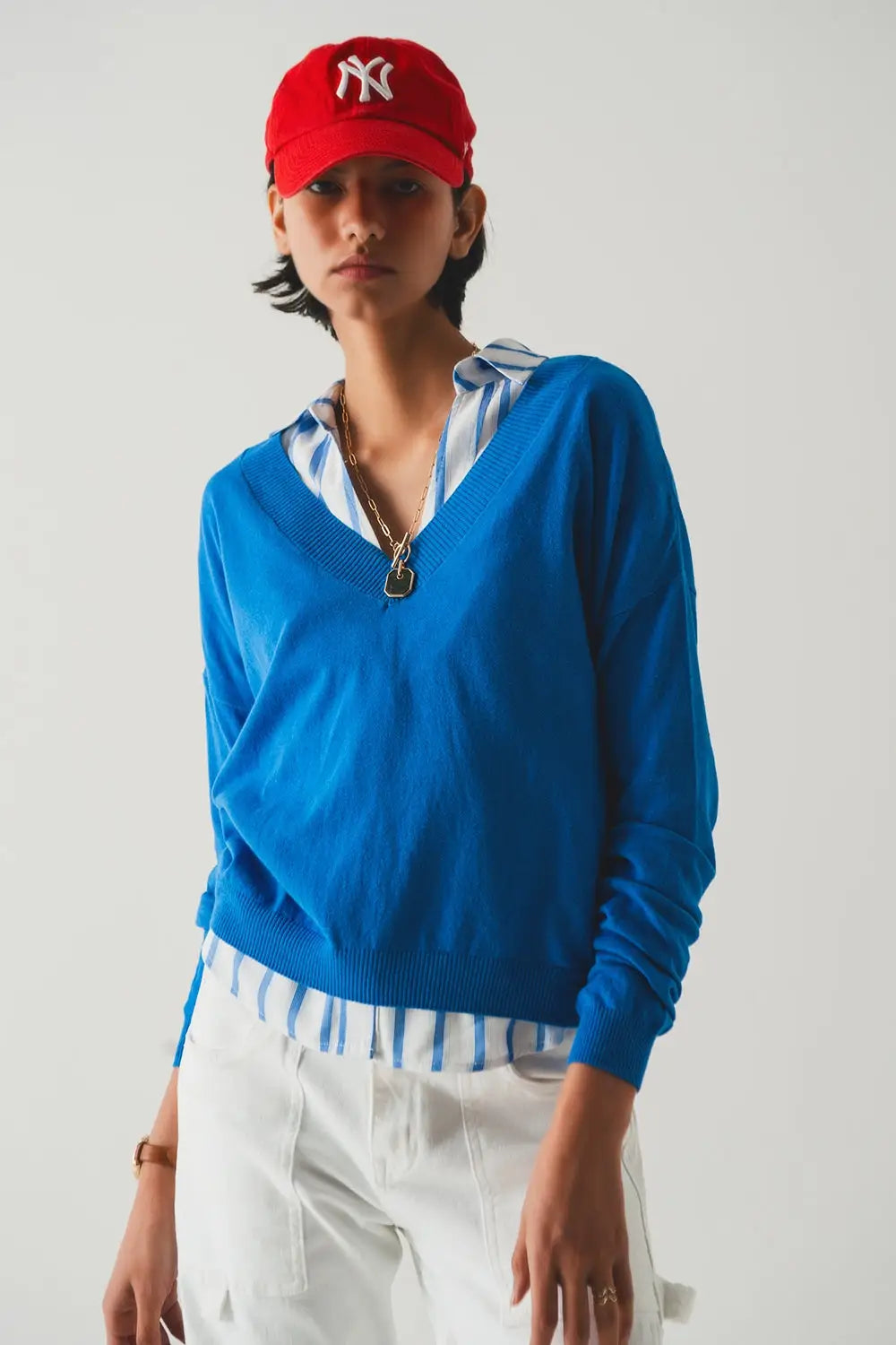 v neck fine knit sweater in blue - Sweaters