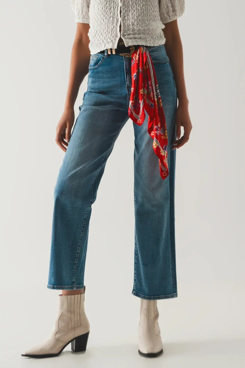 Cotton high waist straight leg jeans in vintage blue