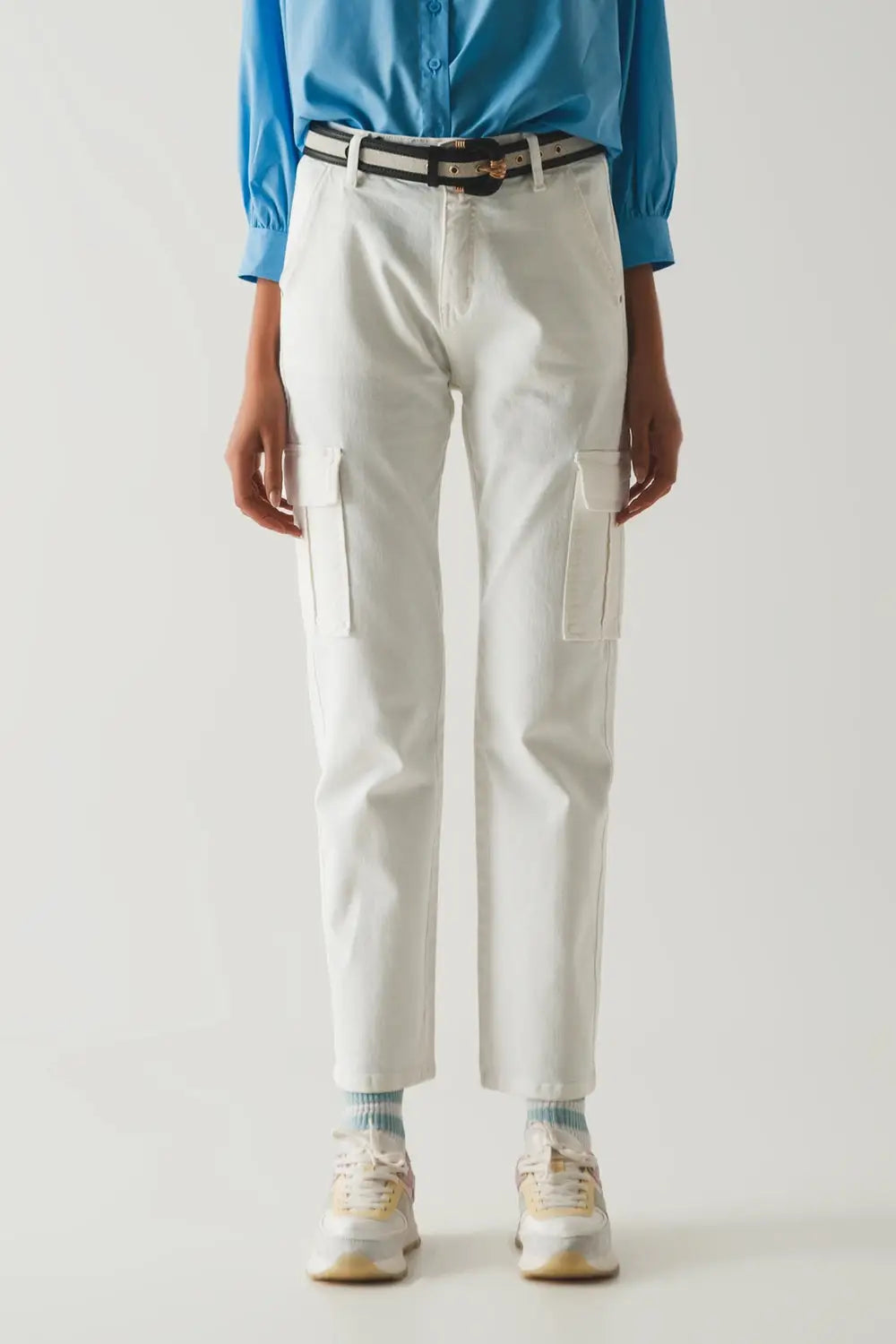 Relaxed cargo pants in white - Colored Jeans