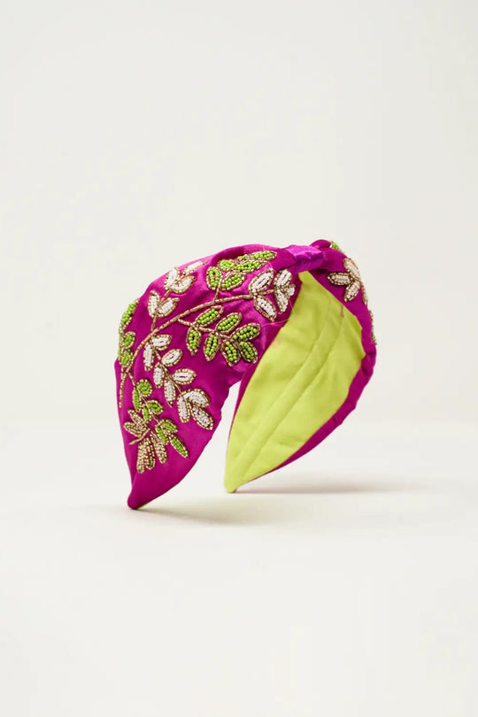 Beaded flower hair band in purple - PURPLE