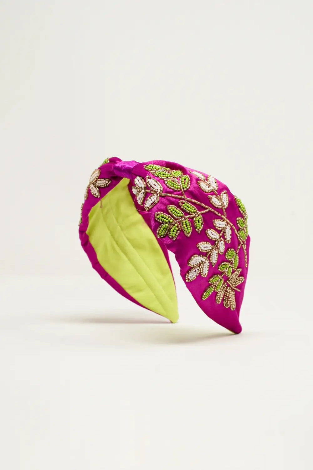 Beaded flower hair band in purple - PURPLE